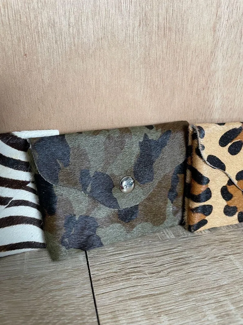 Porte-monnaie pochette en cuir à motifs tigre