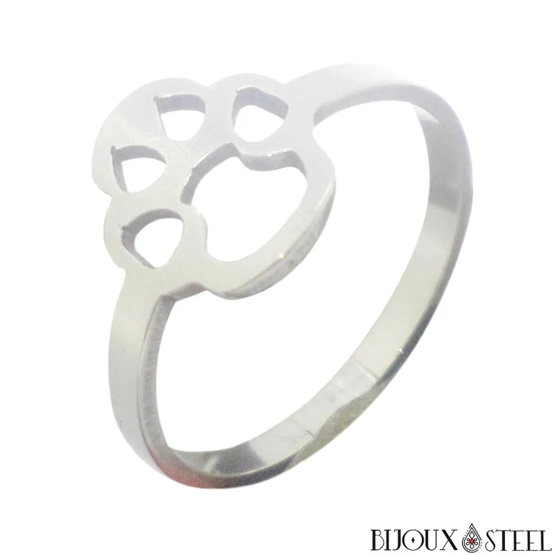 Bague femme à patte de chien ou chat argentée en acier chirurgical