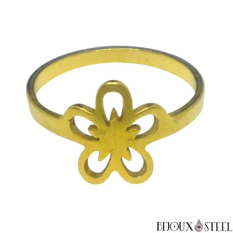 Bague dorée à fleur étoilée en acier chirurgical