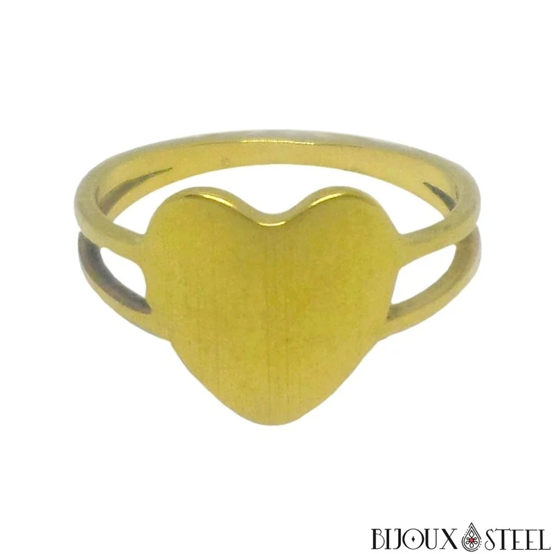 Bague dorée à coeur rempli d'amour en acier chirurgical