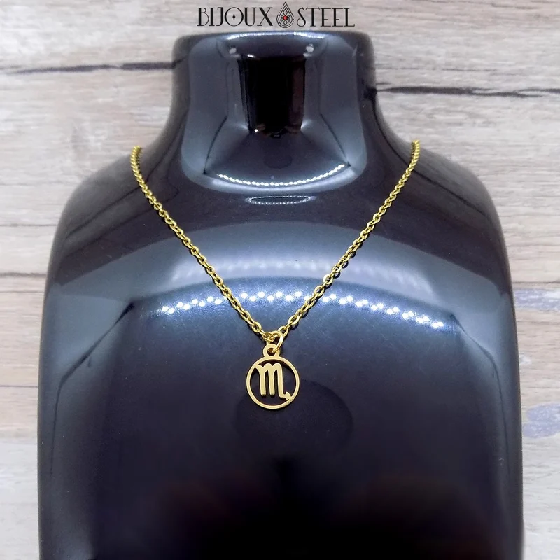 Collier à pendentif signe astrologique doré en acier inoxydable