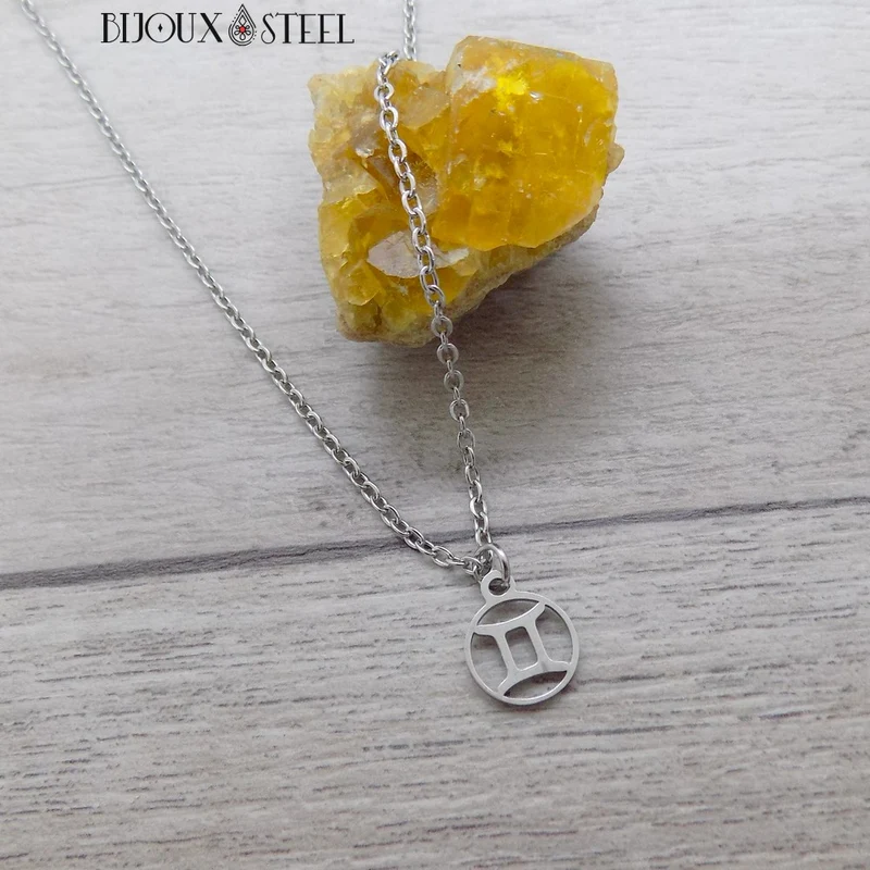 Collier à pendentif signe astrologique argenté en acier inoxydable