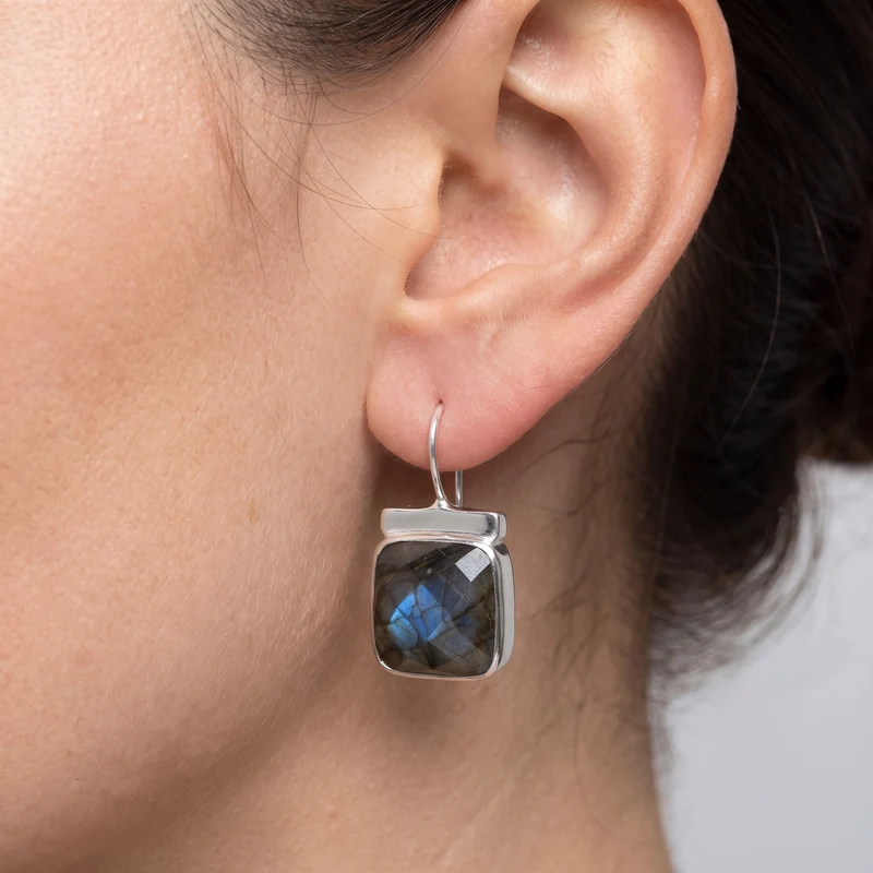 Boucles d'oreilles La Pompadour Labradorite