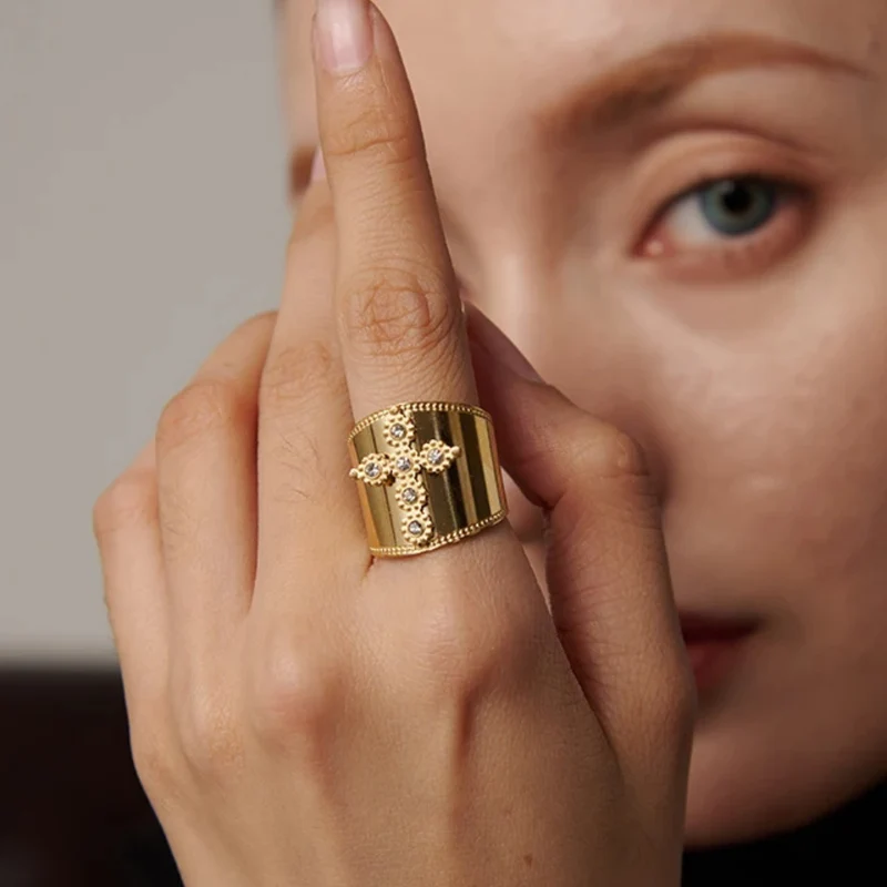 Bague Croix Manchette