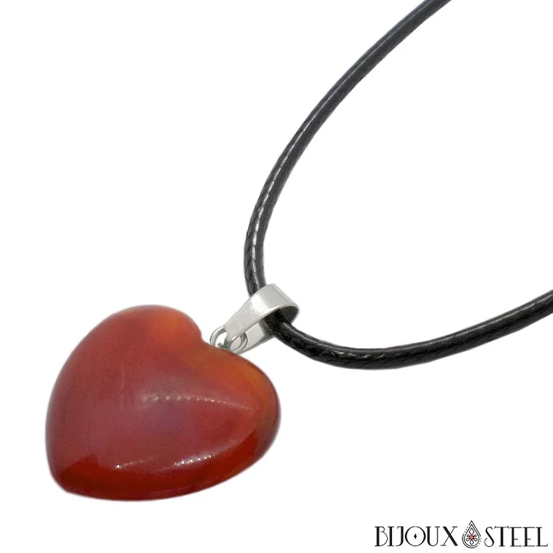 Collier à pendentif cœur en pierre d'agate rouge