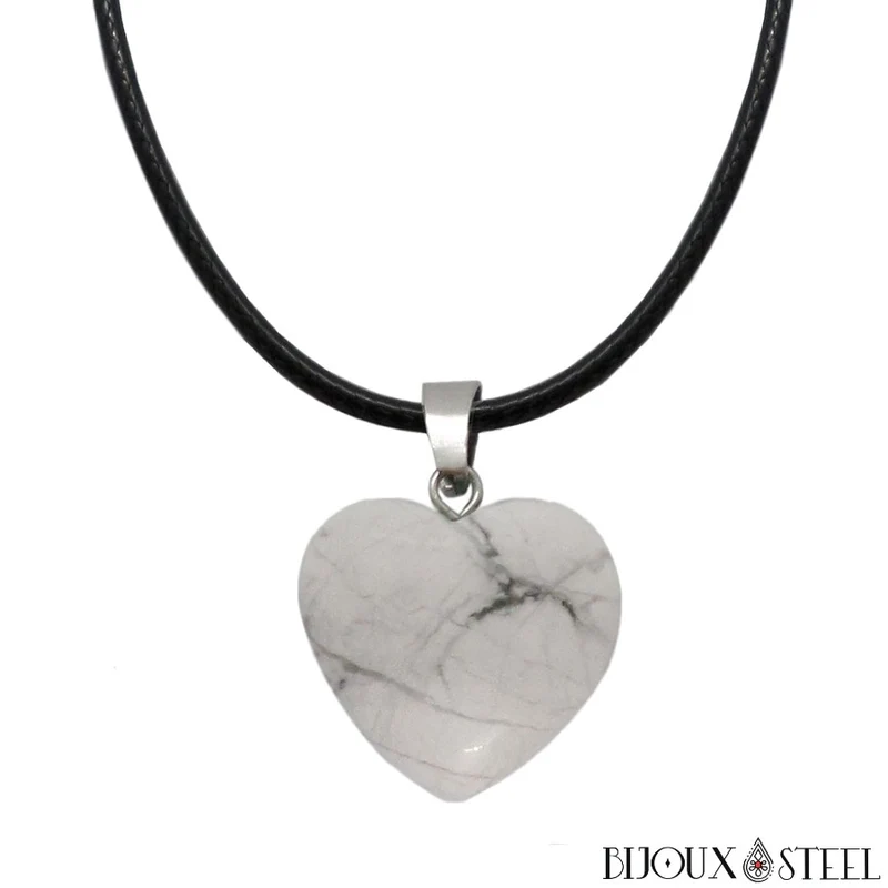 Collier à pendentif cœur en pierre d'howlite