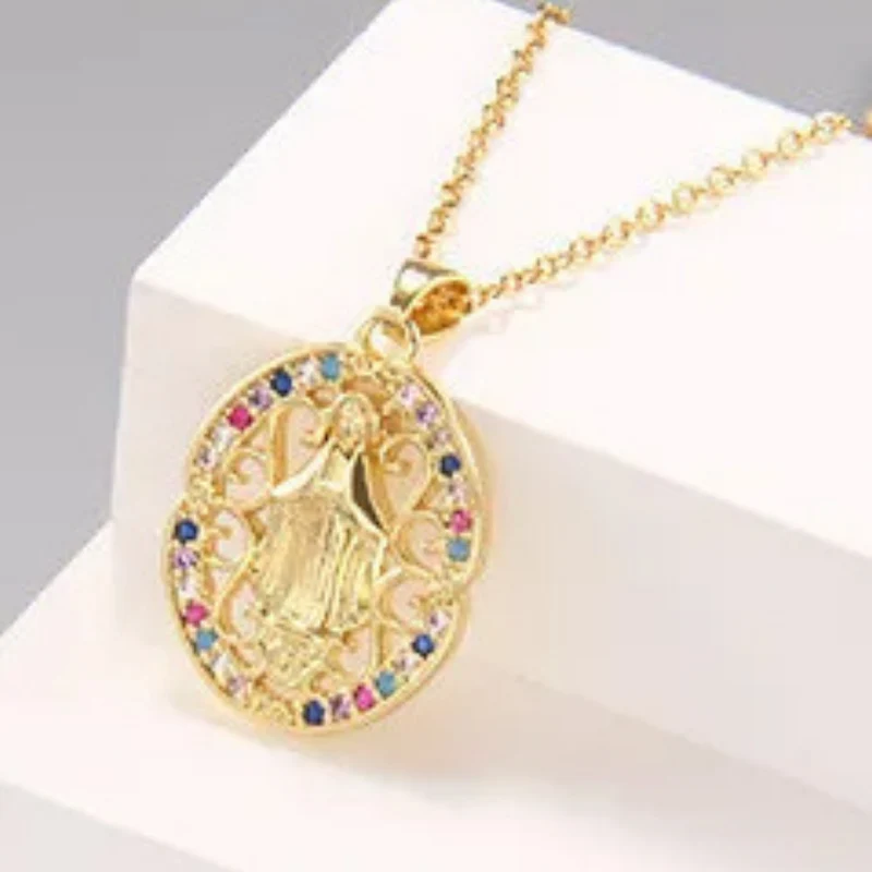 Collier Ovale Vierge Marie Multicolore
