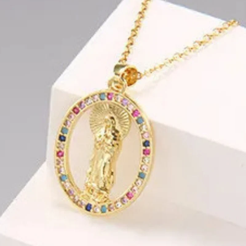 Collier Vierge Marie Ajouré