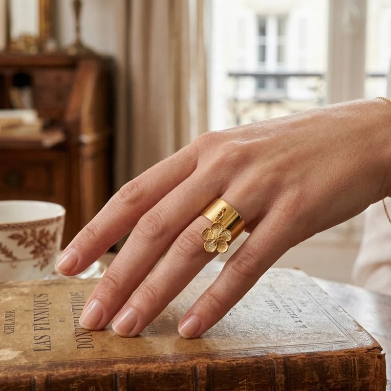 Bague breloque fleur