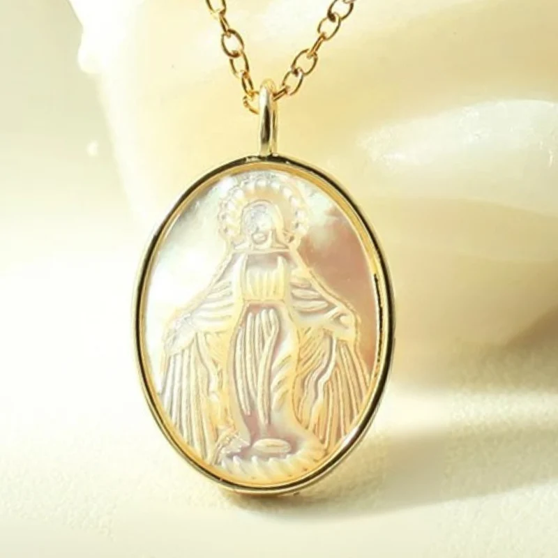 Collier Vierge Marie Nacre