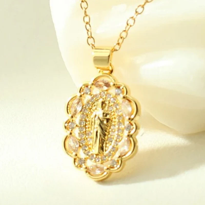 Collier Pendentif Vierge Marie