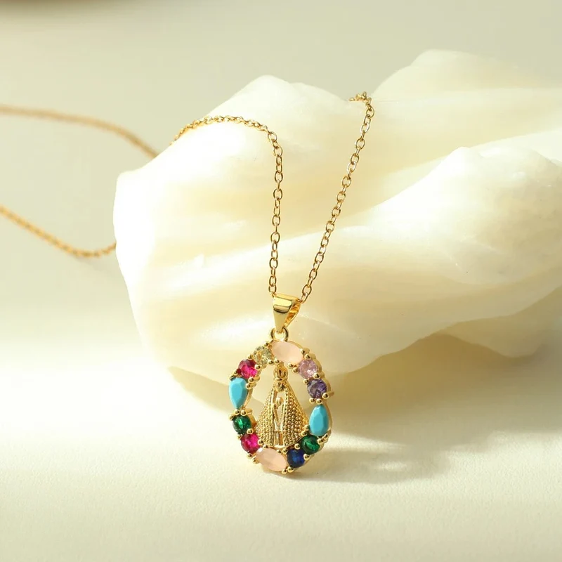 Collier Vierge Marie Couleur