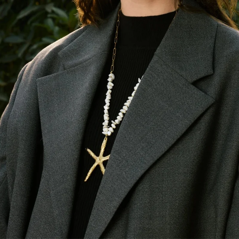 Collier Perles Blanches Étoile de Mer