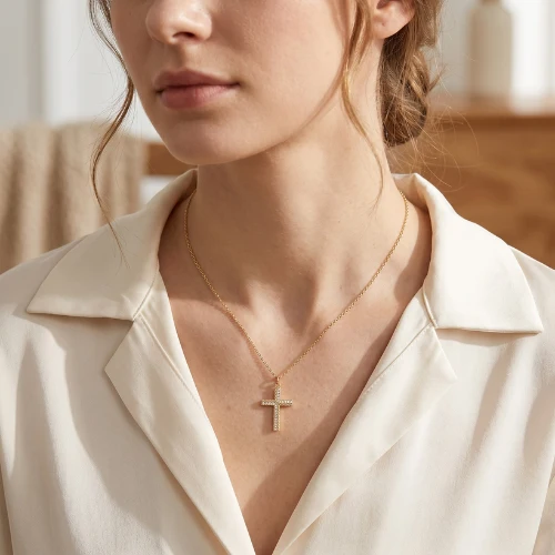 Collier croix en Cristal