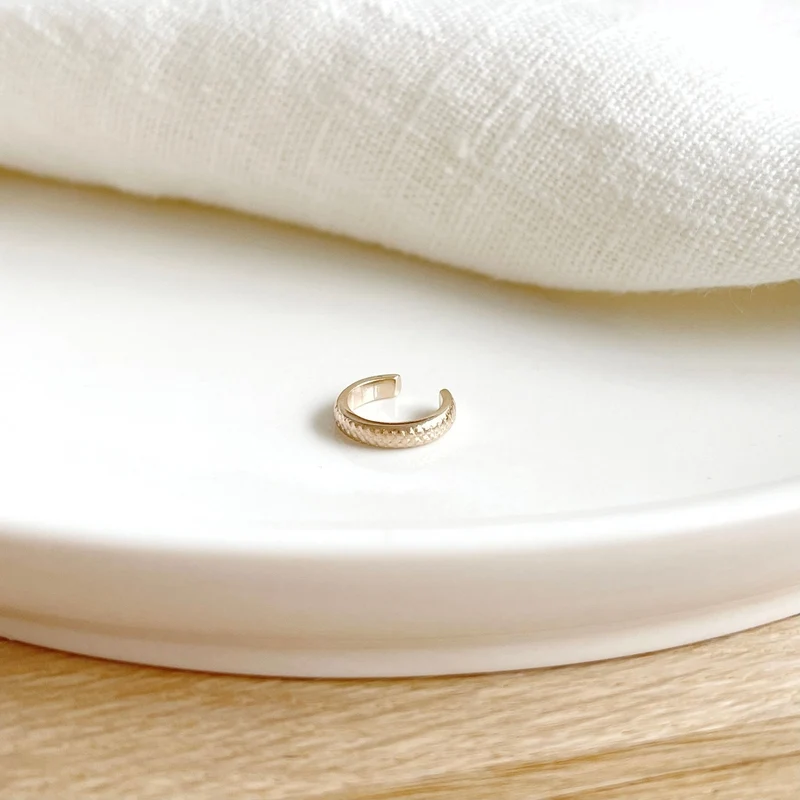 Bague d'oreille "Ronie" plaqué or