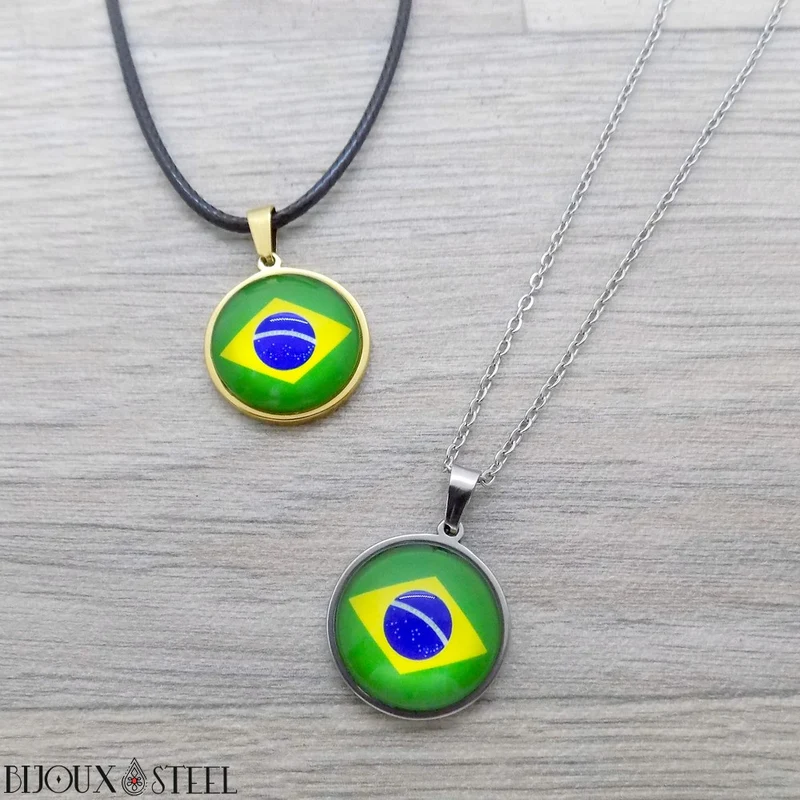 Collier à pendentif drapeau du Brésil