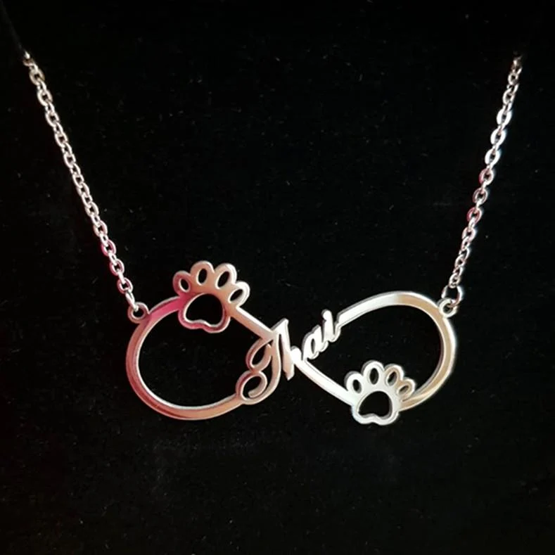 Collier infini personnalisé à prénom et pattes de chien ou chat