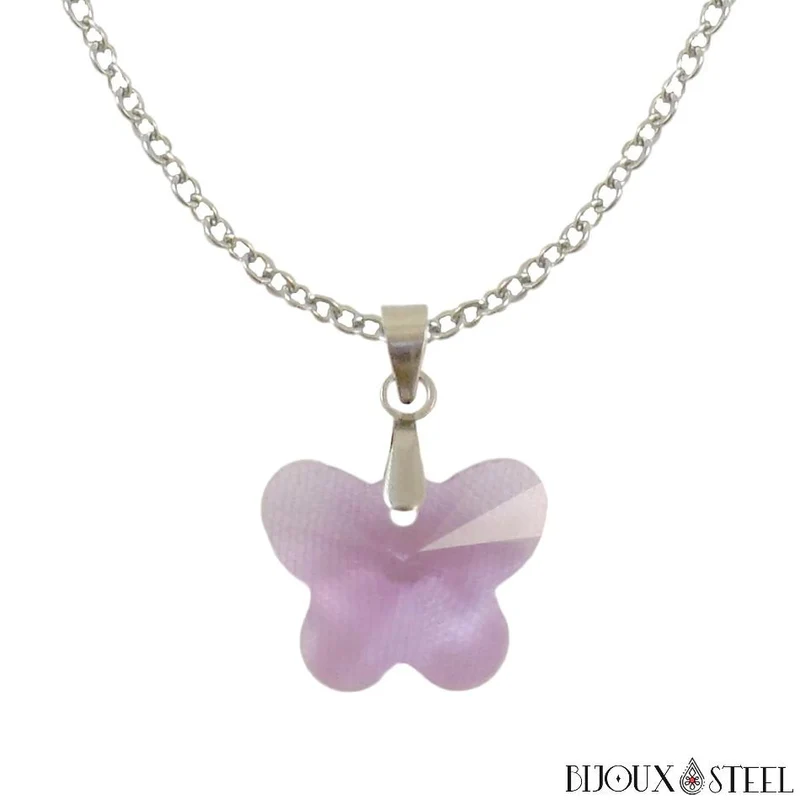 Collier à pendentif papillon en verre