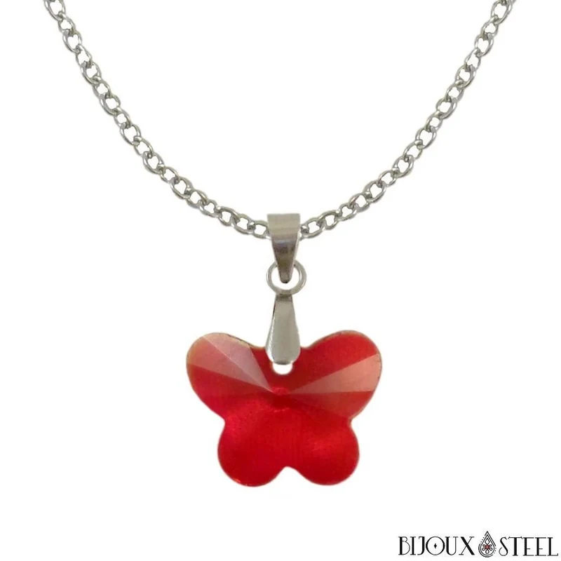 Collier à pendentif papillon en verre