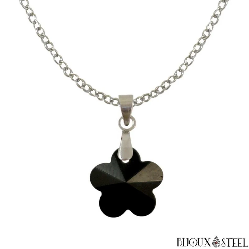 Collier à pendentif fleur en verre