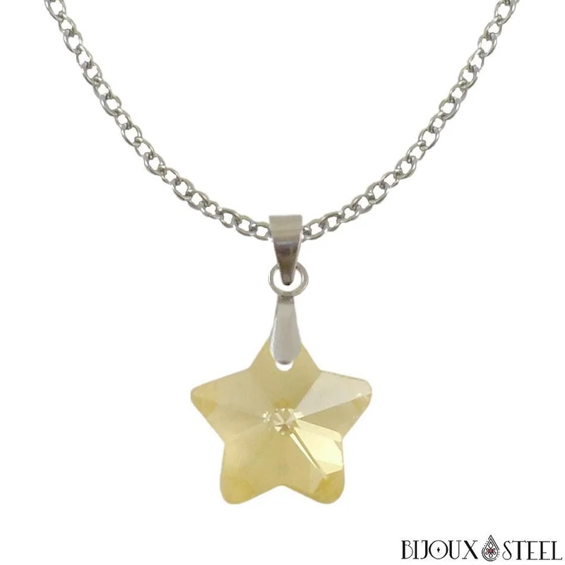 Collier à pendentif étoile en verre