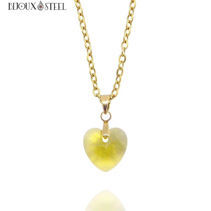 Collier à pendentif cœur en verre
