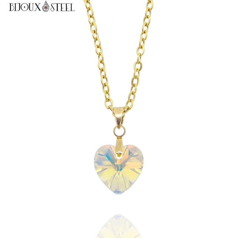 Collier à pendentif cœur en verre