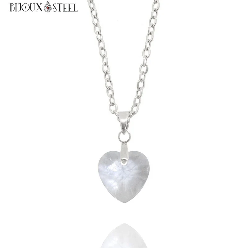 Collier à pendentif cœur en verre