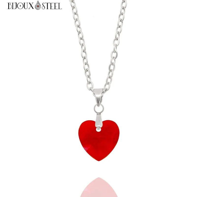 Collier à pendentif cœur en verre