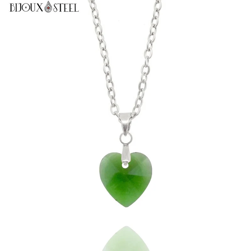 Collier à pendentif cœur en verre