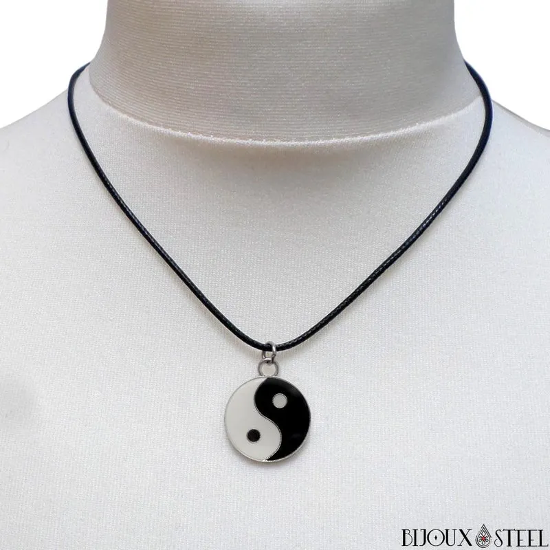 Collier à pendentif Yin Yang