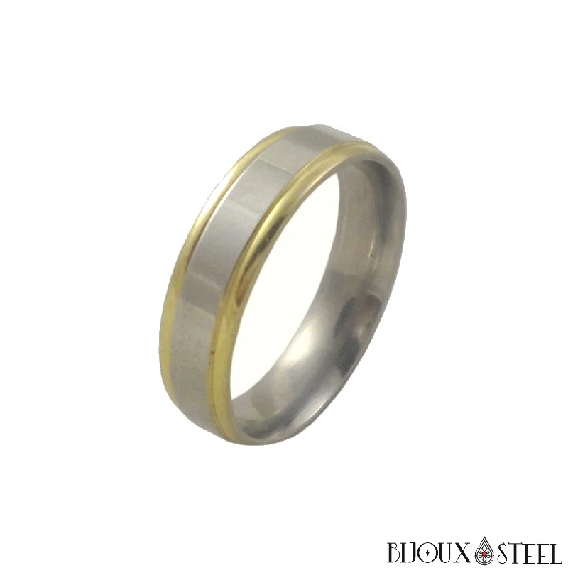 Bague argentée à bandes dorées en acier chirurgical
