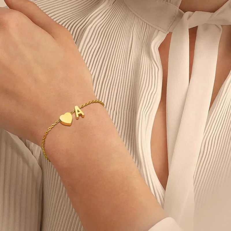 Bracelet Initiale Q Cœur