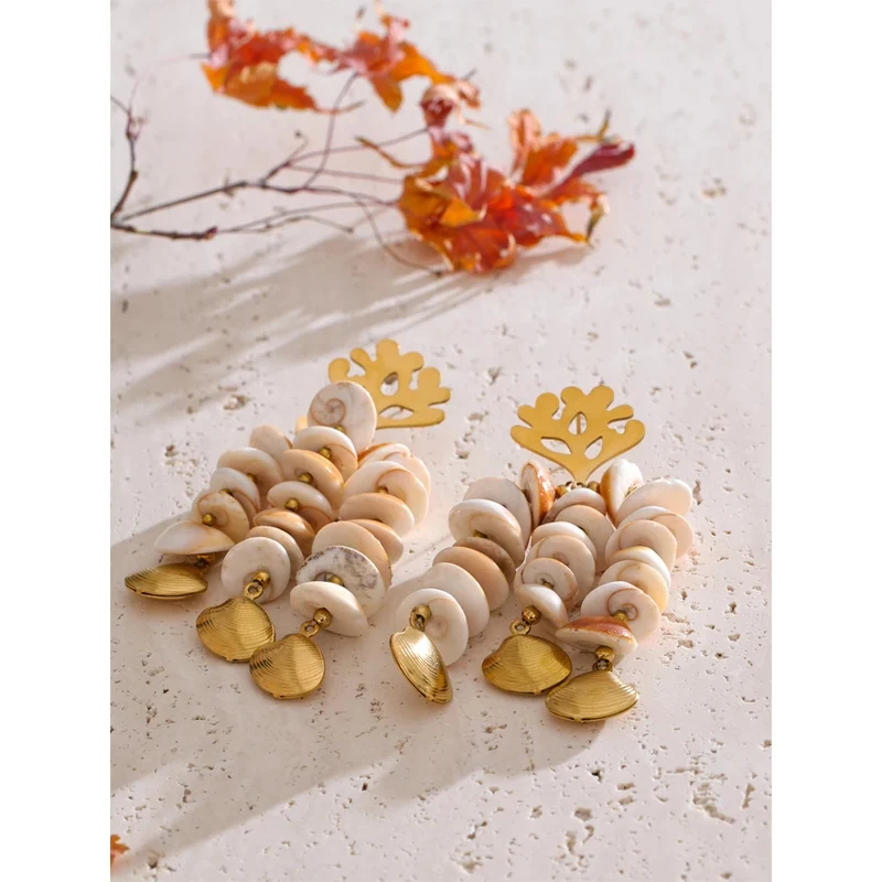Boucles d'Oreilles Coquillage Longue Pendante