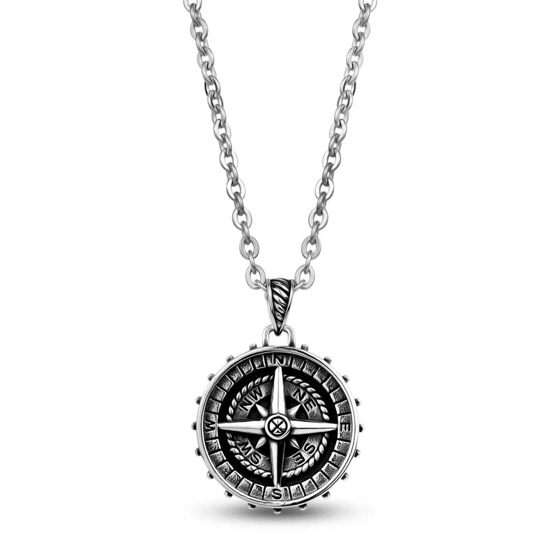 Pendentif boussole