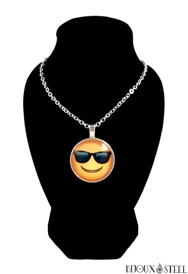 Collier à pendentif rond à Emoji - Émoticônes