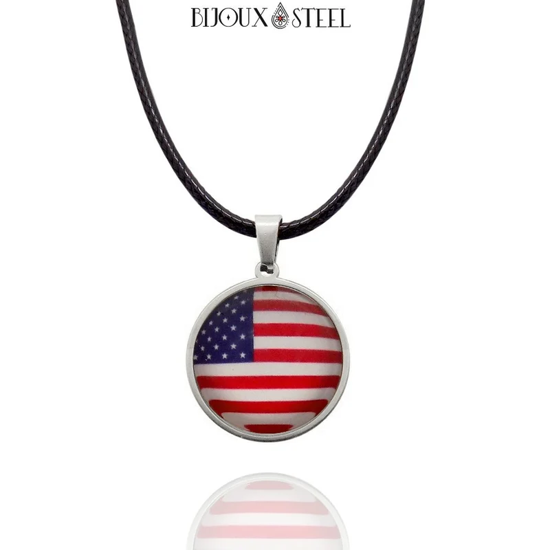 Collier à pendentif drapeau des États-Unis