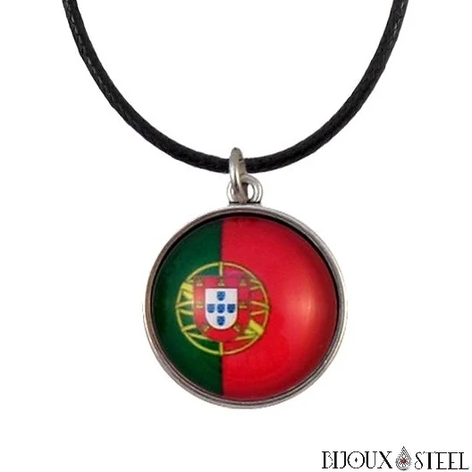 Collier à pendentif drapeau du Portugal