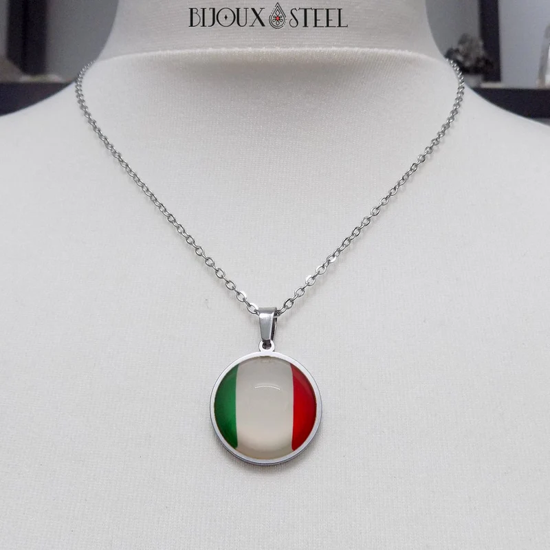 Collier à pendentif drapeau de l'Italie