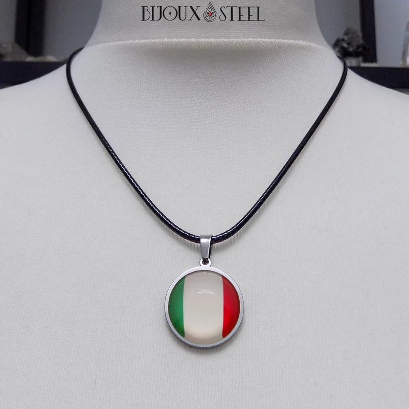 Collier à pendentif drapeau de l'Italie