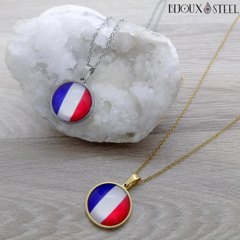 Collier à pendentif drapeau de la France