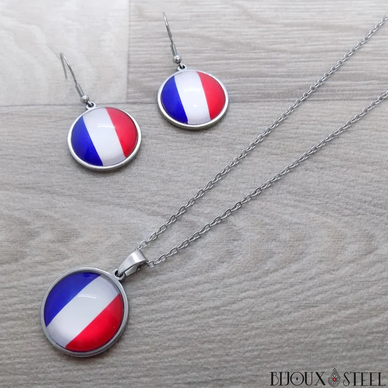 Collier à pendentif drapeau de la France