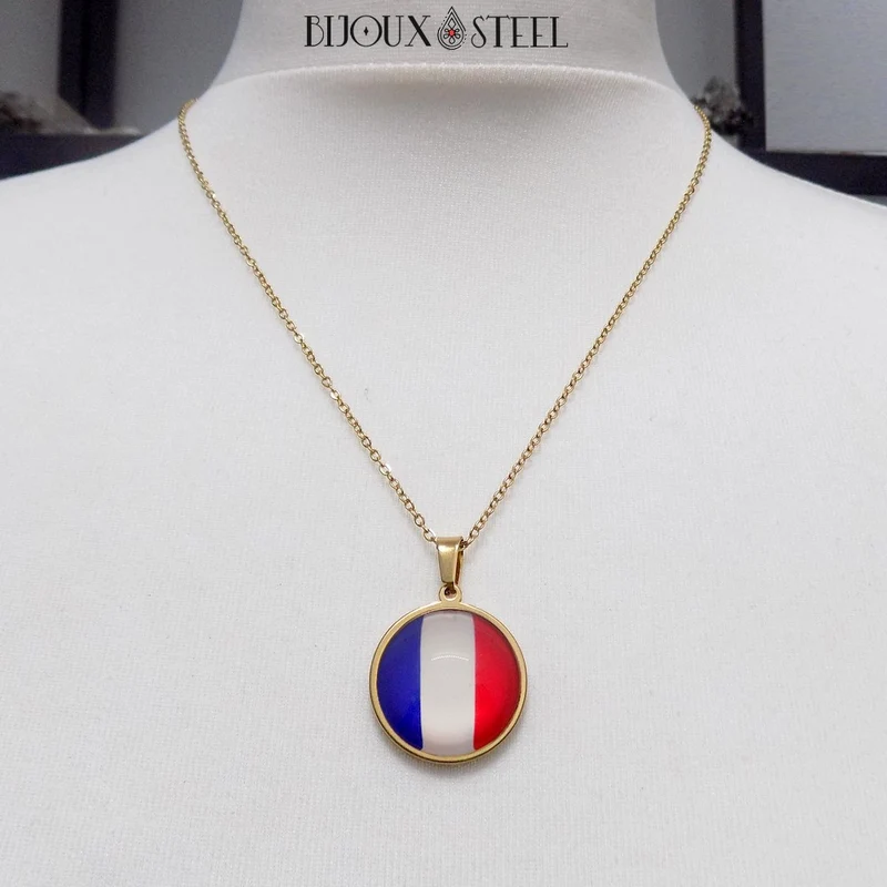Collier à pendentif drapeau de la France