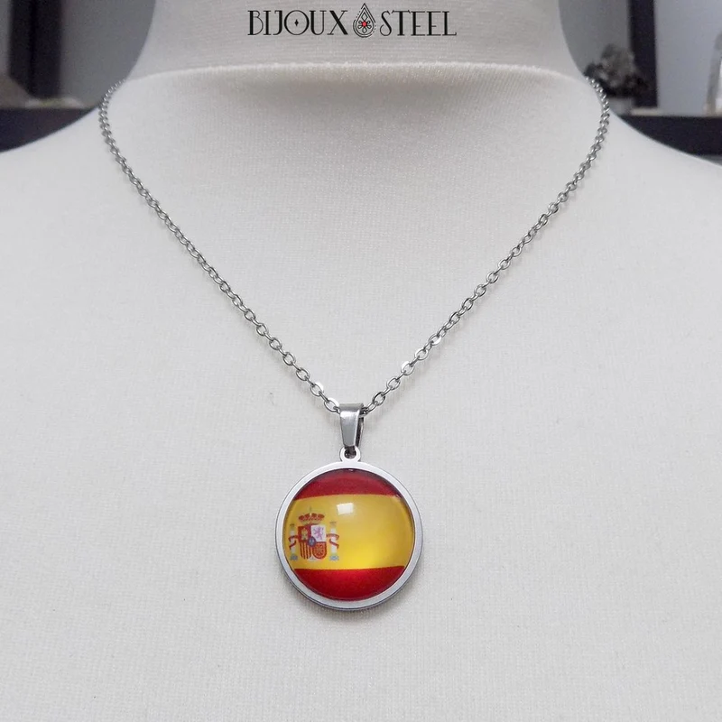 Collier à pendentif drapeau de l'Espagne