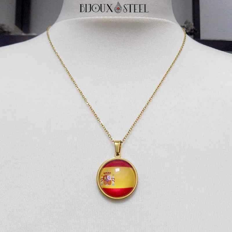 Collier à pendentif drapeau de l'Espagne