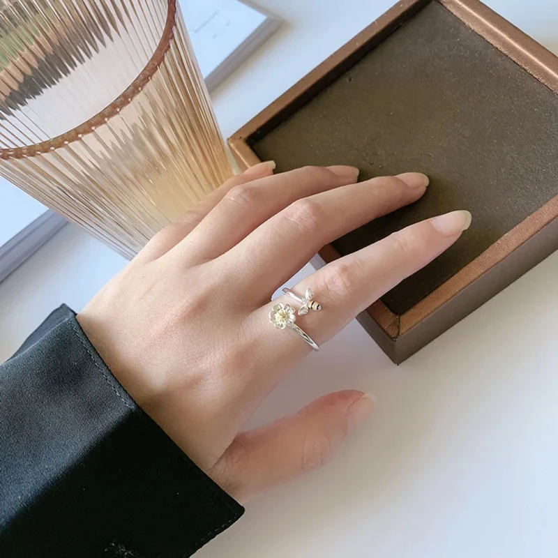 Bague Abeille Ajustable