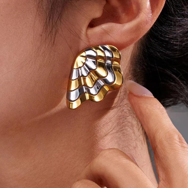 Boucles d'Oreilles Coquillage Bicolore