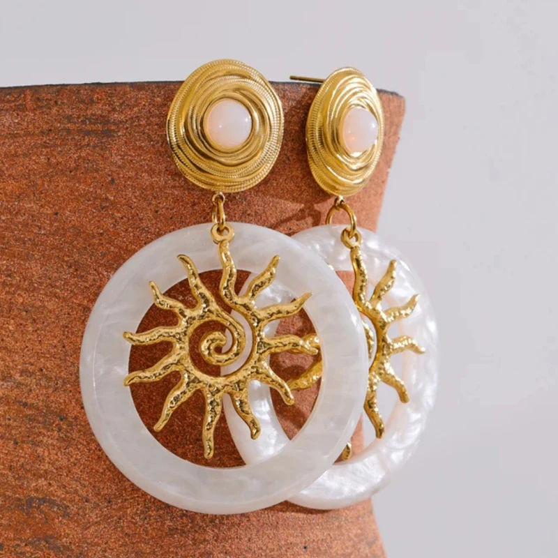 Boucles d'Oreilles Soleil Nacre