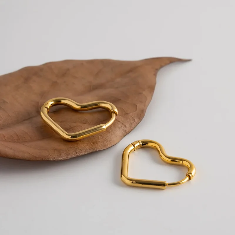 Boucles d'Oreilles Cœur Design