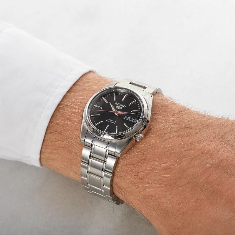Seiko 5 Sports Hommes Montre Automatique Argent SNKL45K1